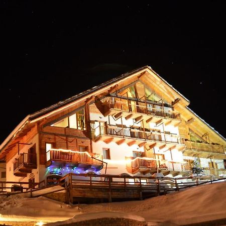 Residence Cianfuran Bardonecchia Bagian luar foto